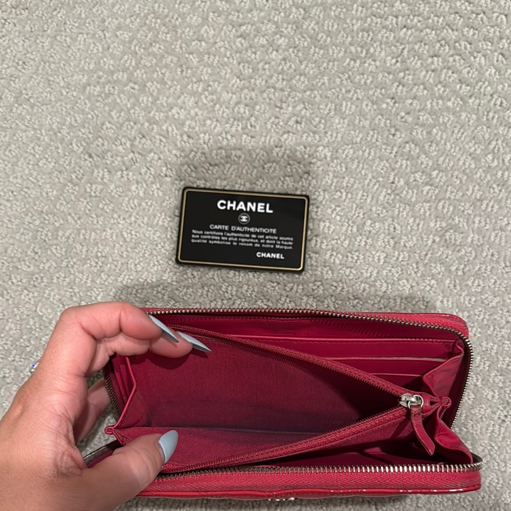 SOLD Chanel Red Quilted Matelasse Wallet - Picture 6 of 6